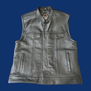 New! Men's Renegade Classics Black Leather Riding Vest (with CCW pocket)